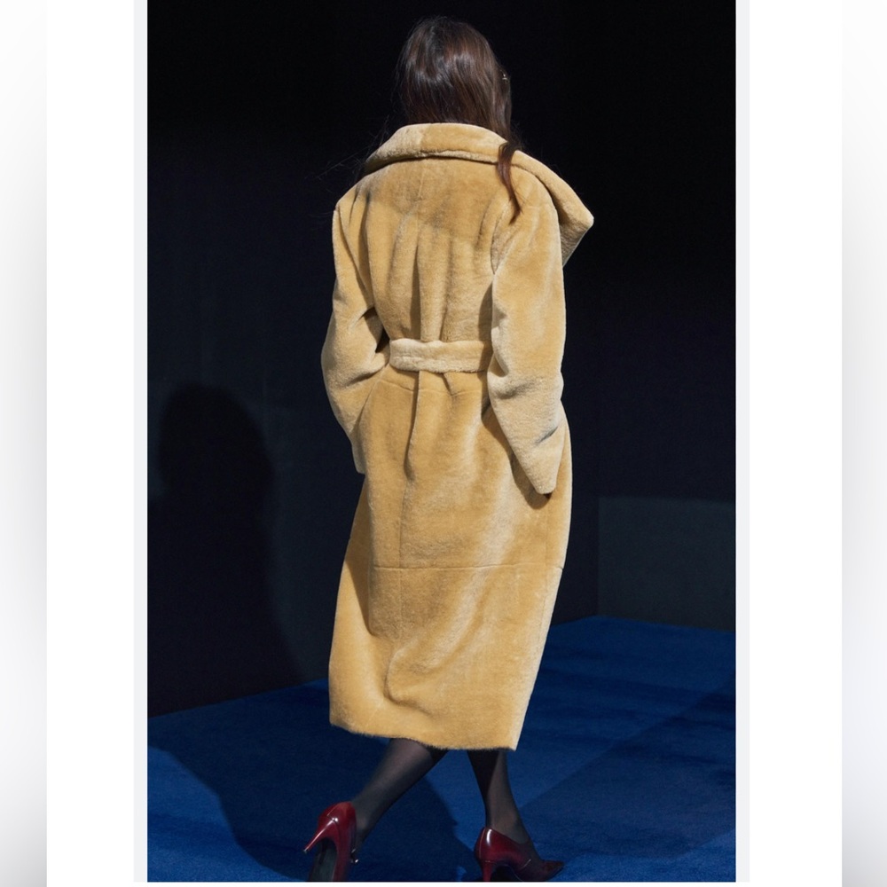 ZARA NEW WOMAN ZW COLLECTION BELTED FAUX FUR COAT BEIGE - Picture 3 of 8